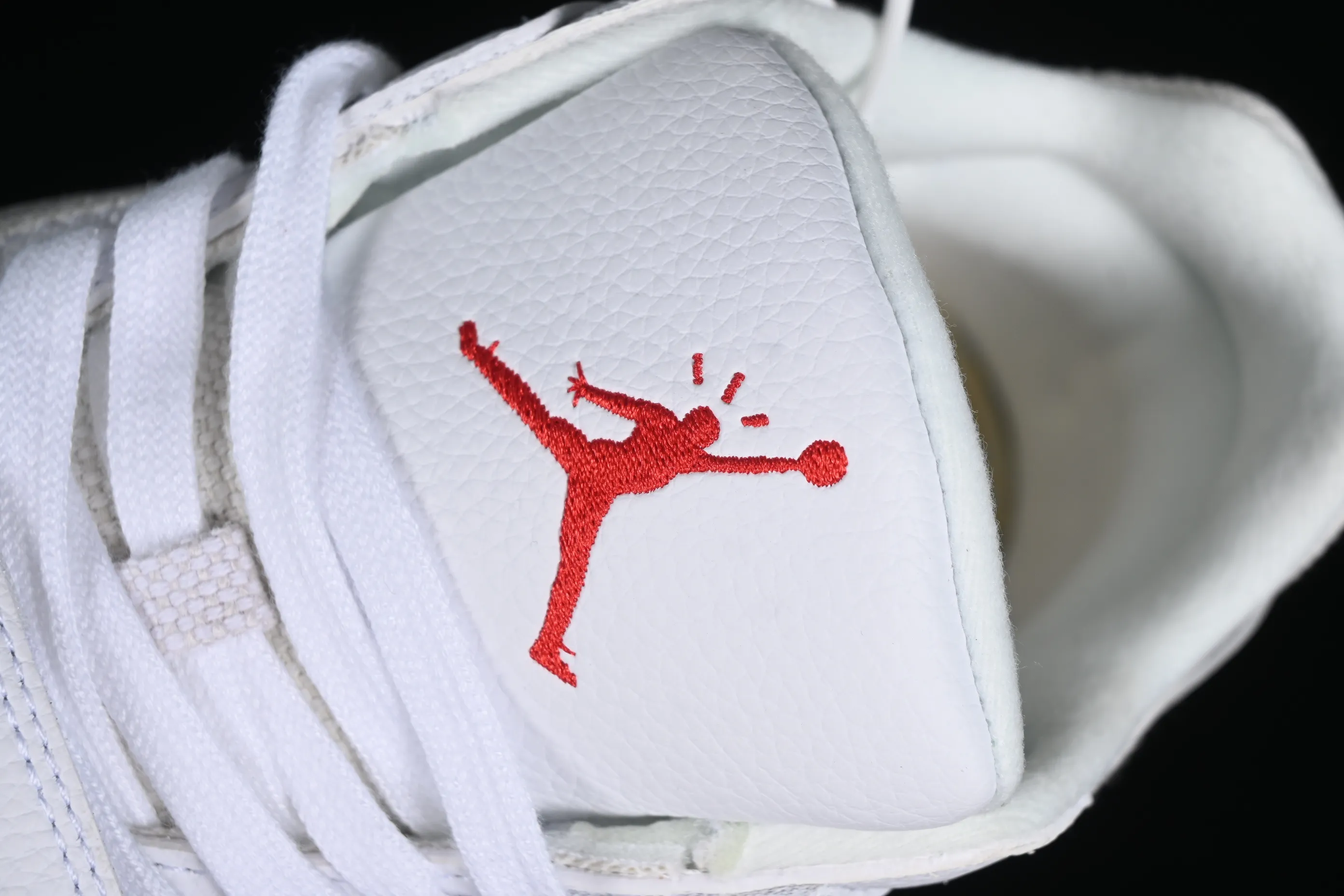 All categories Air Jordan Jordan series basketball shoes Air Jordan 1 Low F version Travis Scott x Jordan Cut The Check AJ1 Joe 1 hook and loop fashion basketball shoes FZ8117-003